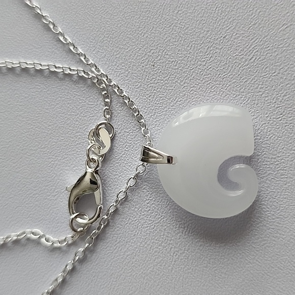 White ELEPHANT Necklace Handcrafted Glass 925S Coat Chain 24 in - Picture 2 of 3